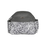 شنطة مستلزمات الأم والطفل