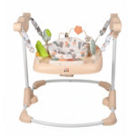 نطاطة أطفال مع ألعاب