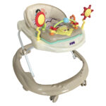 مشاية أطفال مع ألعاب